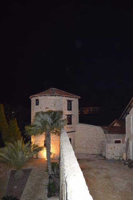 Tour Medievale Fortifiee Entierement Restaure Saint-Sever (Landes) Exterior foto